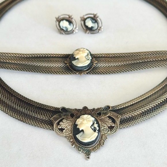 Handmade Vintage Style CAMEO jewelry SET - Choker Necklace, Bracelet, Earrings - Picture 1 of 7